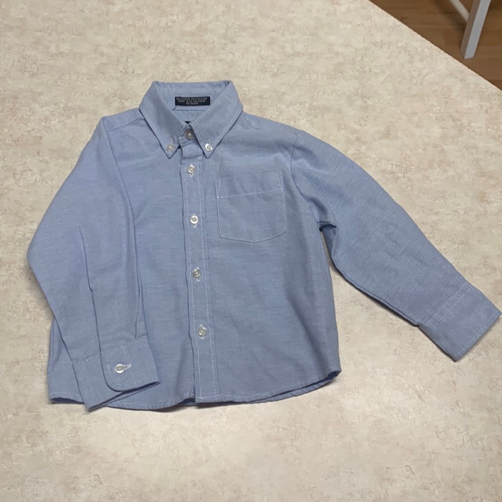 Claiborne Button Down